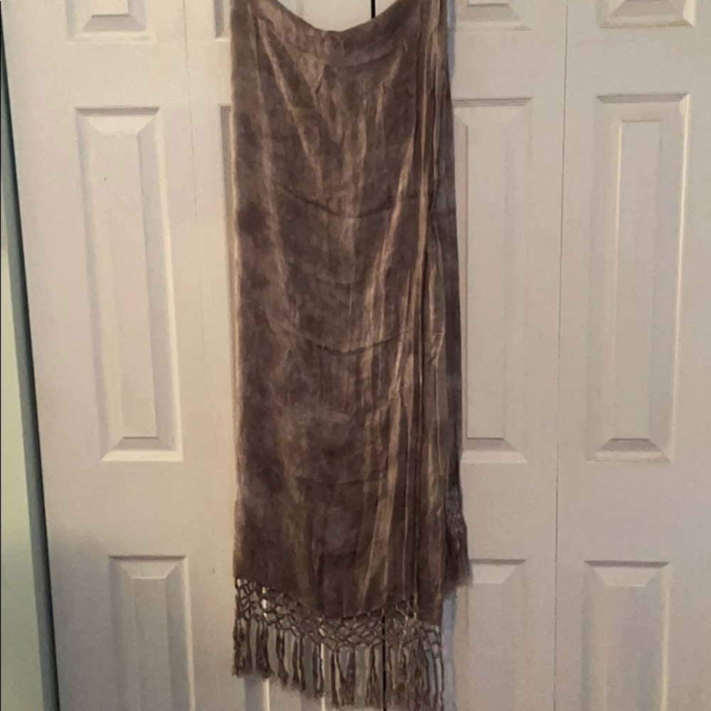NWOT gray scarf or wrap or pashmina